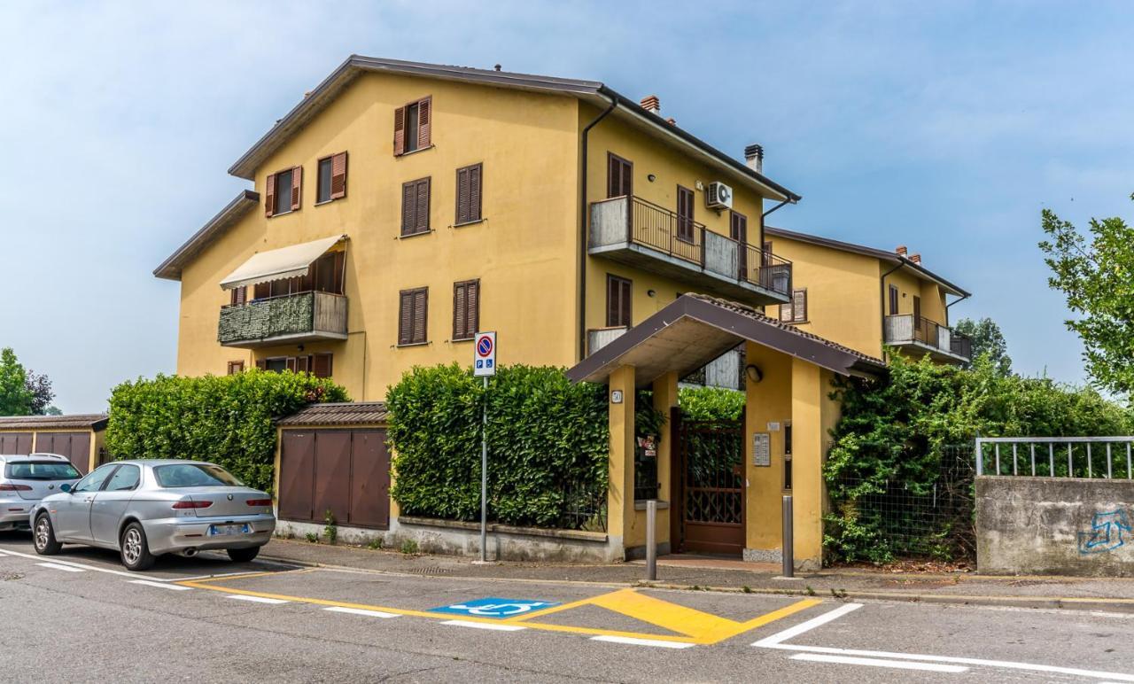 Casatella - Monolocale Con Balcone Apartamento Vidigulfo Exterior foto